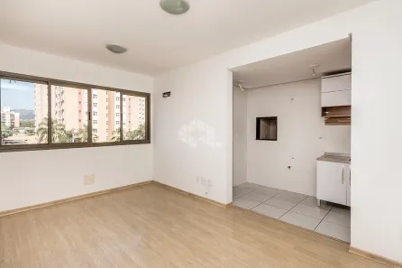 Apartamento com 2 Quartos à venda, 70m² no Partenon, Porto Alegre