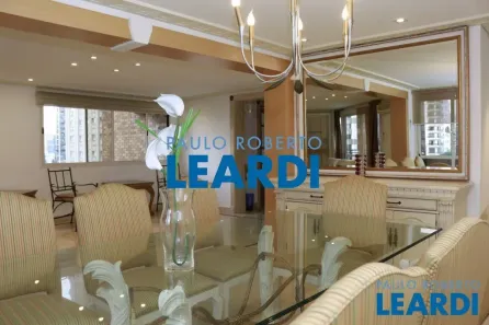 Apartamento com 4 Quartos à venda, 261m² no Vila Nova Conceição, São Paulo