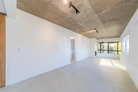 Apartamento com 2 Quartos para alugar, 80m² no Petrópolis, Porto Alegre