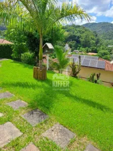 Casa de Condomínio com 4 Quartos à venda, 220m² no Badu, Niterói