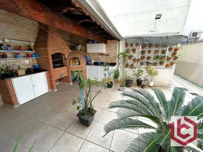 Casa com 3 Quartos à venda, 162m² no Embaré, Santos