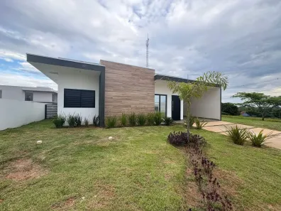 Casa de Condomínio com 3 Quartos à venda, 151m² no Ninho Verde 2, Pardinho