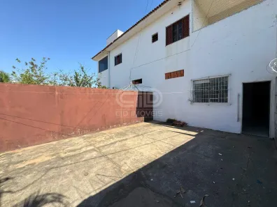 Sobrado com 2 Quartos para alugar, 93m² no Altos do Coxipó, Cuiabá