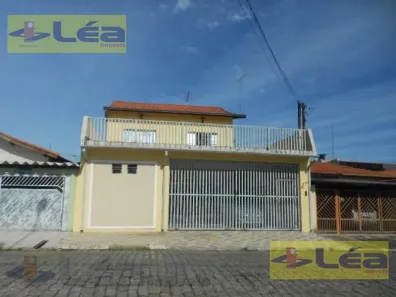 Casa com 3 Quartos à venda, 234m² no Vila Figueira, Suzano