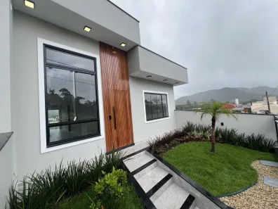 Casa com 3 Quartos à venda, 176m² no Forquilhas, São José