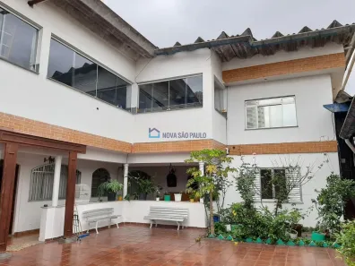 Sobrado com 2 Quartos para alugar, 550m² no Vila Mariana, São Paulo