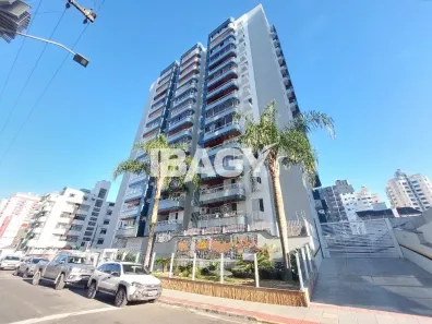 Apartamento com 3 Quartos para alugar, 126m² no Campinas, São José