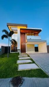 Casa de Condomínio com 4 Quartos à venda, 239m² no Cidade Alpha, Eusébio