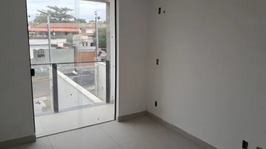 Casa com 2 Quartos à venda, 77m² no Copacabana, Belo Horizonte