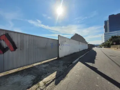 Lote/Terreno à venda, 1120m² no Guilhermina, Praia Grande