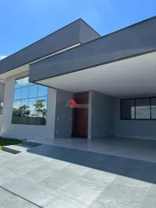 Casa de Condomínio com 4 Quartos à venda, 420m² no Região dos Lagos, Brasília