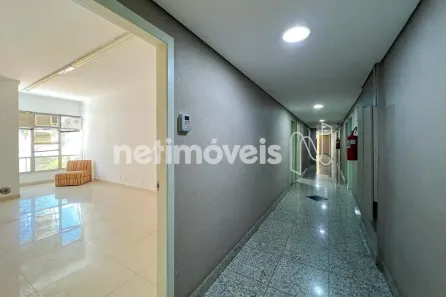 Sala Comercial para alugar, 25m² no Santa Lúcia, Belo Horizonte