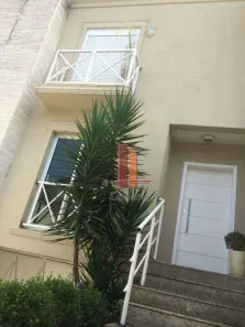 Sobrado com 3 Quartos à venda, 220m² no Jardim Textil, São Paulo