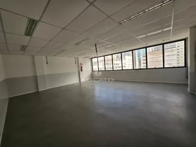 Sala Comercial para alugar, 250m² no Centro, Juiz de Fora