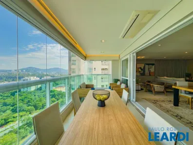 Apartamento com 3 Quartos à venda, 200m² no Alphaville Empresarial, Barueri