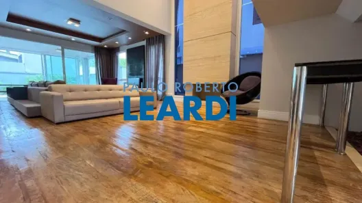 Casa de Condomínio com 6 Quartos à venda, 491m² no Alphaville Residencial Dois, Barueri