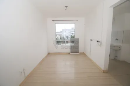 Apartamento com 3 Quartos para alugar, 77m² no Centro, Pelotas