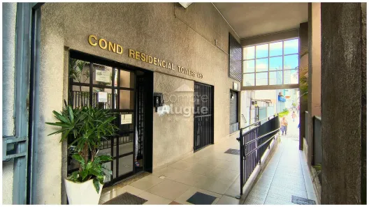 Apartamento com 2 Quartos para alugar, 46m² no Centro, Curitiba