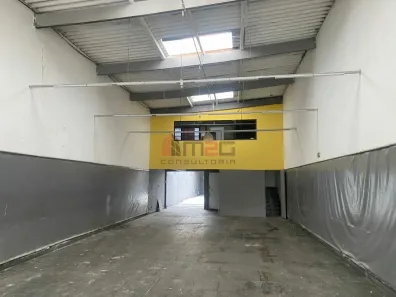 Galpão/Depósito/Armazém para venda ou aluguel, 322m² no Lapa, São Paulo