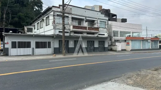 Prédio Comercial à venda, 662m² no Santo Antônio, Joinville