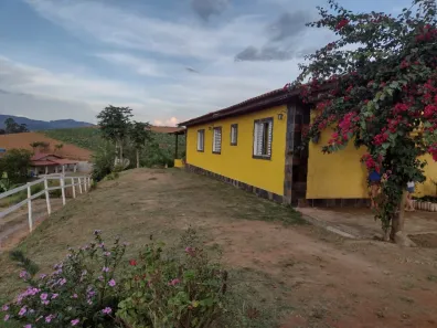 Fazenda/Sítio com 2 Quartos à venda, 95m² no Jardim Bom Jesus, Toledo