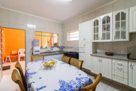 Sobrado com 4 Quartos à venda, 132m² no Vila Paulista, Guarulhos