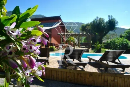 Casa com 7 Quartos para alugar, 2000m² no Pântano do Sul, Florianópolis