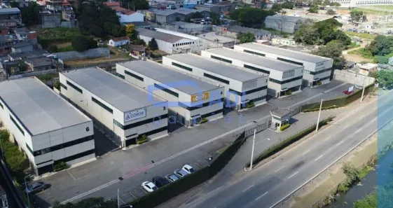 Galpão/Depósito/Armazém para alugar, 750m² no Quitaúna, Osasco