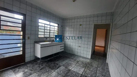 Casa com 2 Quartos para alugar, 60m² no Vila Suissa, Mogi das Cruzes