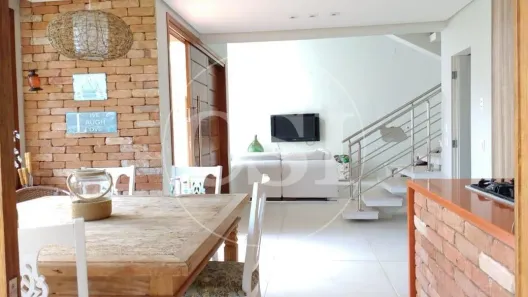 Sobrado com 3 Quartos à venda, 164m² no Borrifos (Cambaquara), Ilhabela