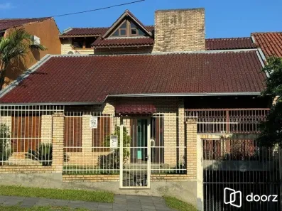 Casa com 4 Quartos à venda, 432m² no Nonoai, Porto Alegre