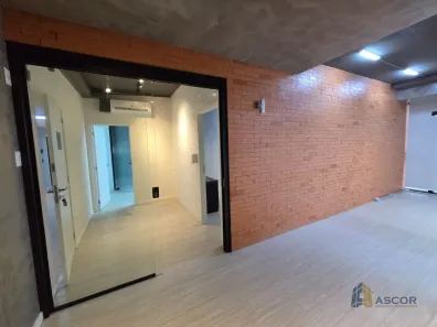 Sala Comercial para alugar, 99m² no Centro, Florianópolis