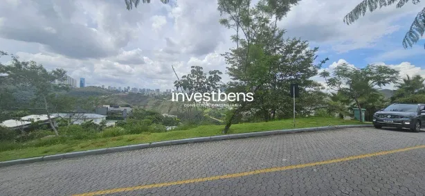 Lote/Terreno à venda, 2016m² no Vale dos Cristais, Nova Lima