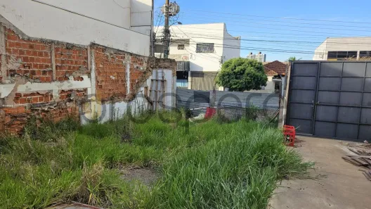 Lote/Terreno à venda, 400m² no Vila Liberdade, Presidente Prudente
