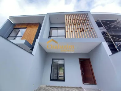 Casa com 3 Quartos à venda, 122m² no Saguaçu, Joinville