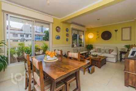 Apartamento com 2 Quartos à venda, 98m² no Auxiliadora, Porto Alegre