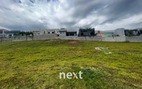 Lote/Terreno à venda, 300m² no Roncáglia, Valinhos