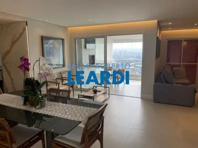 Apartamento com 3 Quartos à venda, 130m² no Vila Anastácio, São Paulo