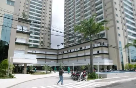 Apartamento com 2 Quartos para alugar, 55m² no Benfica, Fortaleza