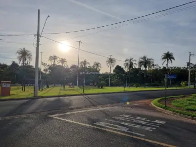 Lote/Terreno à venda, 487m² no Recreio dos Bandeirantes, Uberaba