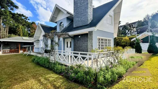 Casa com 3 Quartos à venda, 296m² no Capivari, Campos do Jordão
