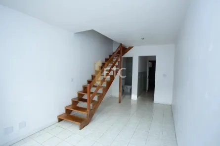 Casa de Condomínio com 2 Quartos para alugar, 80m² no Rio Branco, Canoas