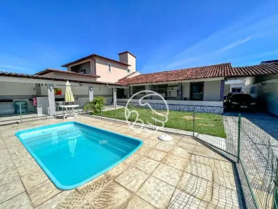 Casa com 4 Quartos à venda, 285m² no Centro, Guarapari