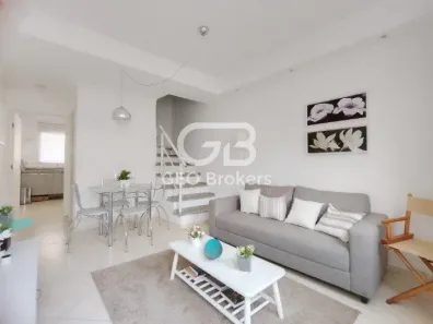 Sobrado com 2 Quartos à venda, 64m² no Jardim Jacinto, Jacareí