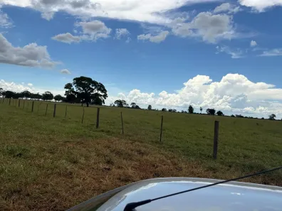 Fazenda/Sítio à venda, 1815000m² no Centro, Caiuá