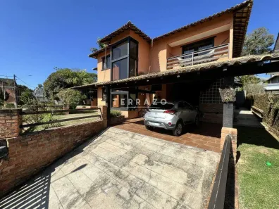 Casa de Condomínio com 5 Quartos à venda, 406m² no Várzea, Teresópolis
