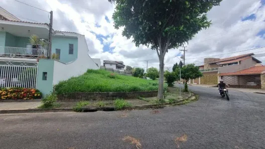 Lote/Terreno à venda, 367m² no Jardim Pagliato, Sorocaba