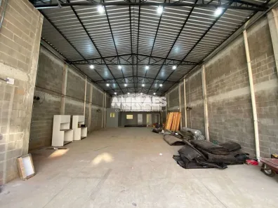 Galpão/Depósito/Armazém à venda, 250m² no Vila Flores, Bauru