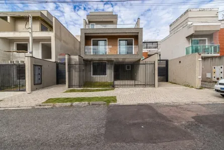 Sobrado com 4 Quartos à venda, 123m² no Xaxim, Curitiba