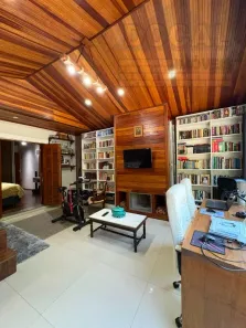 Casa com 2 Quartos à venda, 110m² no Parque Monte Alegre, Taboão da Serra